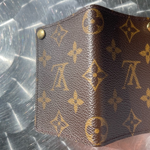 Auth LOUIS VUITTON card case w gold snaps. NBU. missing plastic card sleeves - Picture 7 of 8